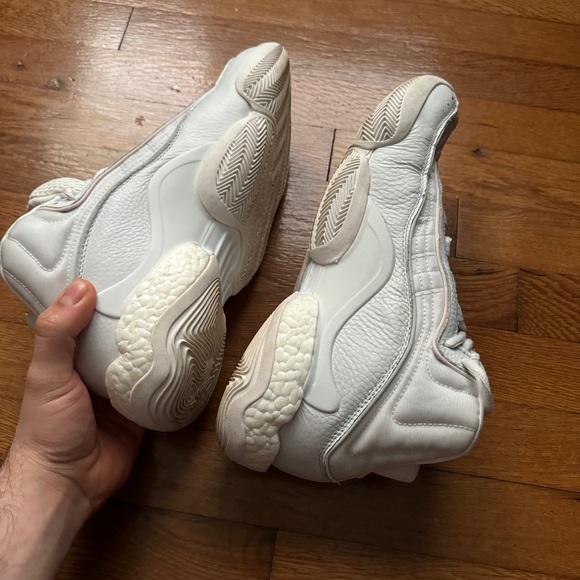 Adidas Originals 98 x Crazy BYW Cloud White Shoes - Picture 6 of 11